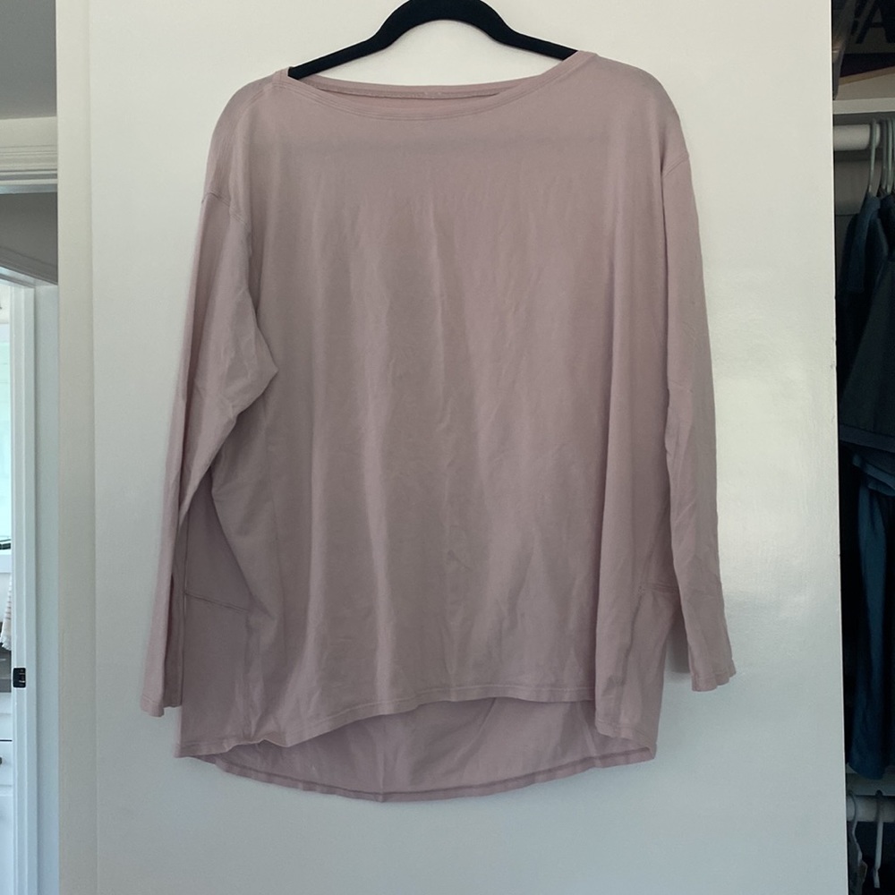 Lululemon - Blush Long Sleeve Shirt - 8